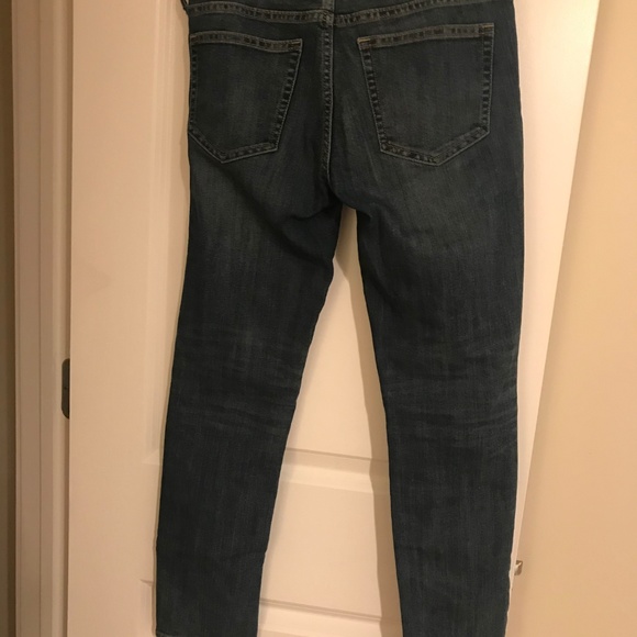 Gap Soft Wear Mid Rise Girlfriend Jeans 0/25 R - Picture 4 of 4